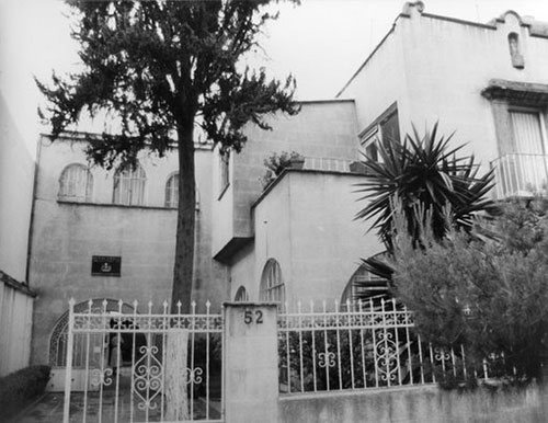 Imagen 3. Fachada exterior de la Casa de Chile en México, en calle Mercaderes N° 52, México D.F. año 1992.