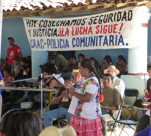 Imagen 7. 17 Aniversario de la Policía Comunitaria. Foto de Lilián González, 2012.