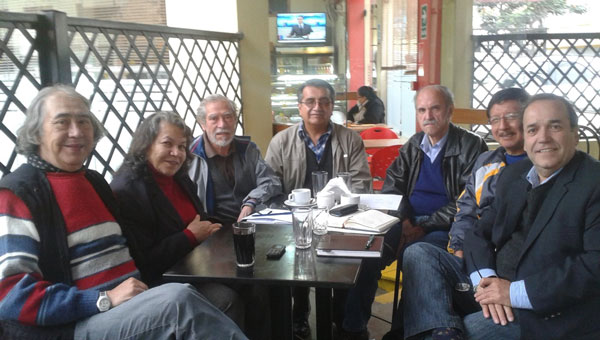 De izquierda a derecha: Ricardo Melgar, Angélica Aranguren, Juan José García, Filomeno Zubieta, Edmundo Panay, Alberto Villagómez y Manuel Pasara