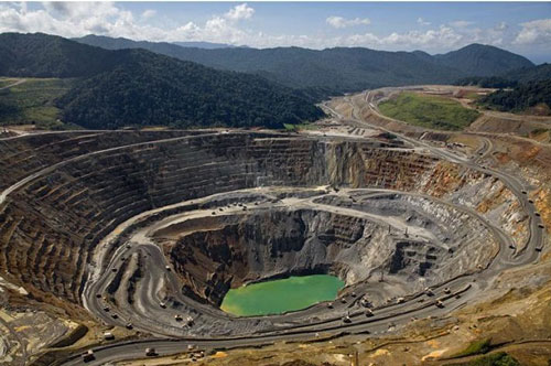 Imagen 7. Destrucción minera en México ©La Jornada de Oriente