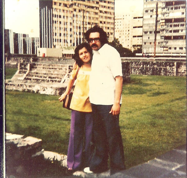 Hilda Tísoc y Ricardo Melgar. Tlatelolco, 1974