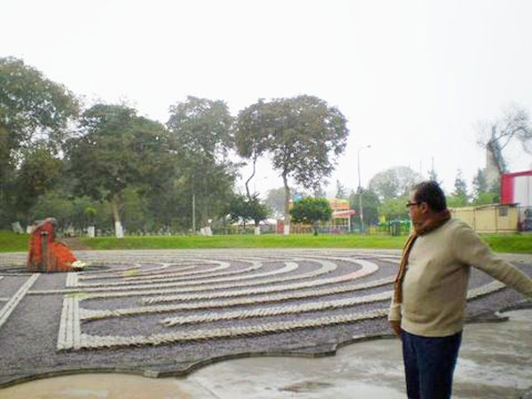 Ricardo Melgar frente a El Ojo que llora, Lima